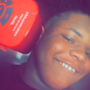 Meet your Posher, Caprice